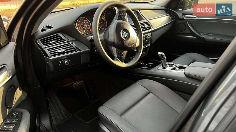 Внедорожник / Кроссовер BMW X5 2012 в Львове фото 15 Внедорожник / Кроссовер BMW X5 2012 в Львове