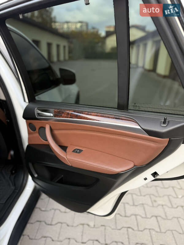 Внедорожник / Кроссовер BMW X5 2012 в Хмельницком фото 19 Внедорожник / Кроссовер BMW X5 2012 в Хмельницком