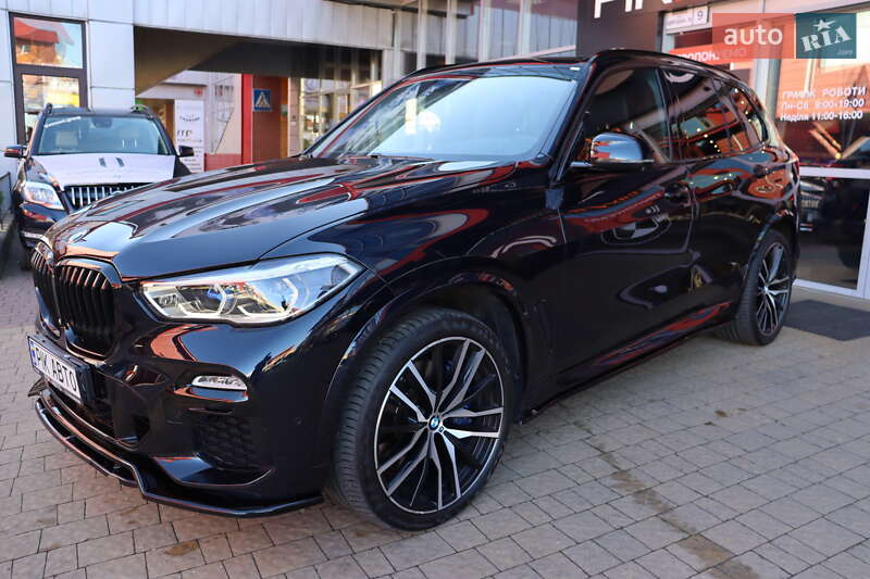 Внедорожник / Кроссовер BMW X5 2019 в Львове