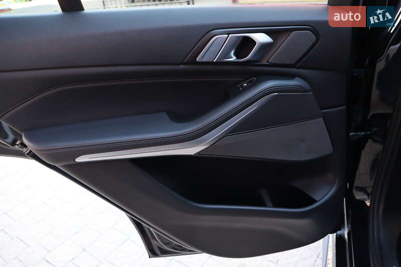 Внедорожник / Кроссовер BMW X5 2019 в Львове