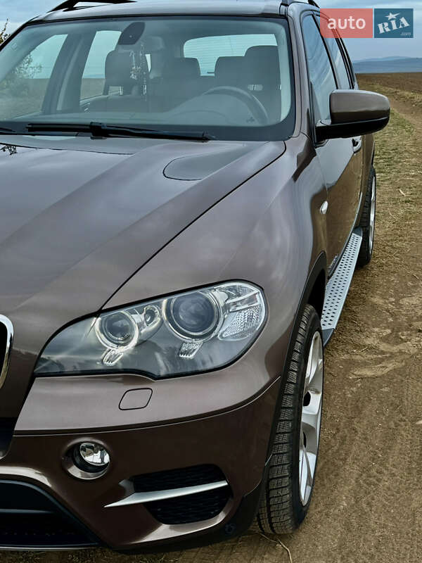 Внедорожник / Кроссовер BMW X5 2012 в Тячеве фото 6 Внедорожник / Кроссовер BMW X5 2012 в Тячеве