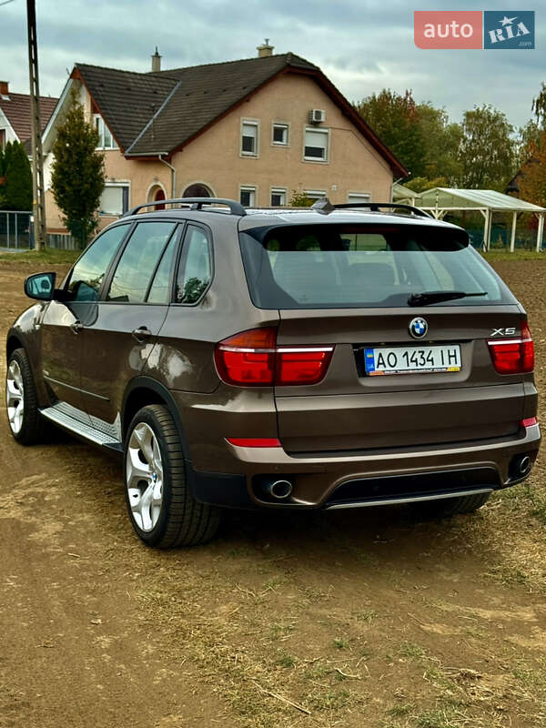 Внедорожник / Кроссовер BMW X5 2012 в Тячеве фото 10 Внедорожник / Кроссовер BMW X5 2012 в Тячеве
