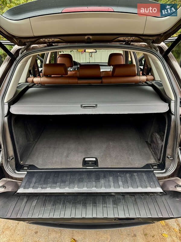 Внедорожник / Кроссовер BMW X5 2012 в Тячеве фото 12 Внедорожник / Кроссовер BMW X5 2012 в Тячеве