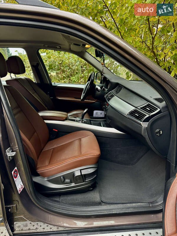 Внедорожник / Кроссовер BMW X5 2012 в Тячеве фото 23 Внедорожник / Кроссовер BMW X5 2012 в Тячеве
