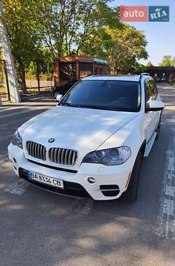 Внедорожник / Кроссовер BMW X5 2013 в 