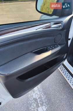 Внедорожник / Кроссовер BMW X5 2013 в 