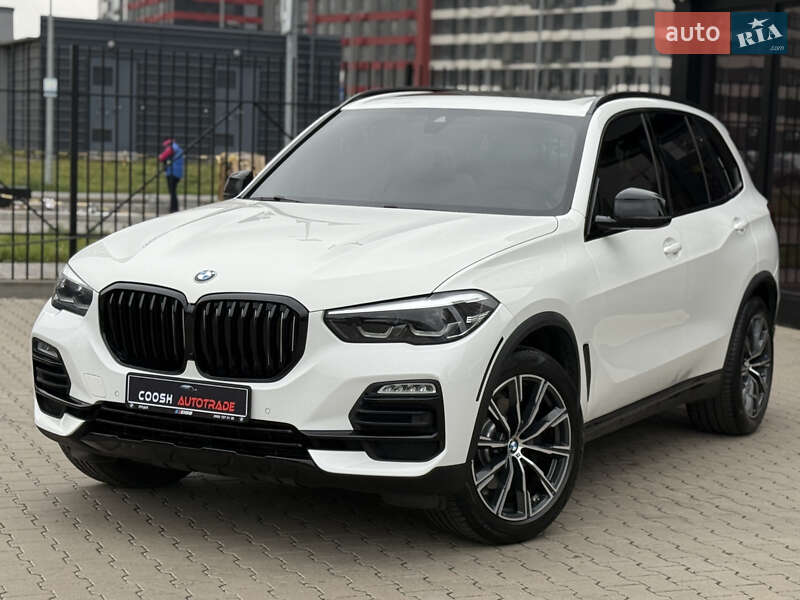 Внедорожник / Кроссовер BMW X5 2019 в 