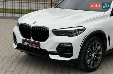 Внедорожник / Кроссовер BMW X5 2019 в 