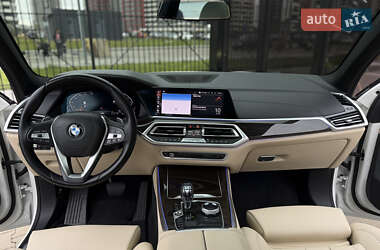 Внедорожник / Кроссовер BMW X5 2019 в 