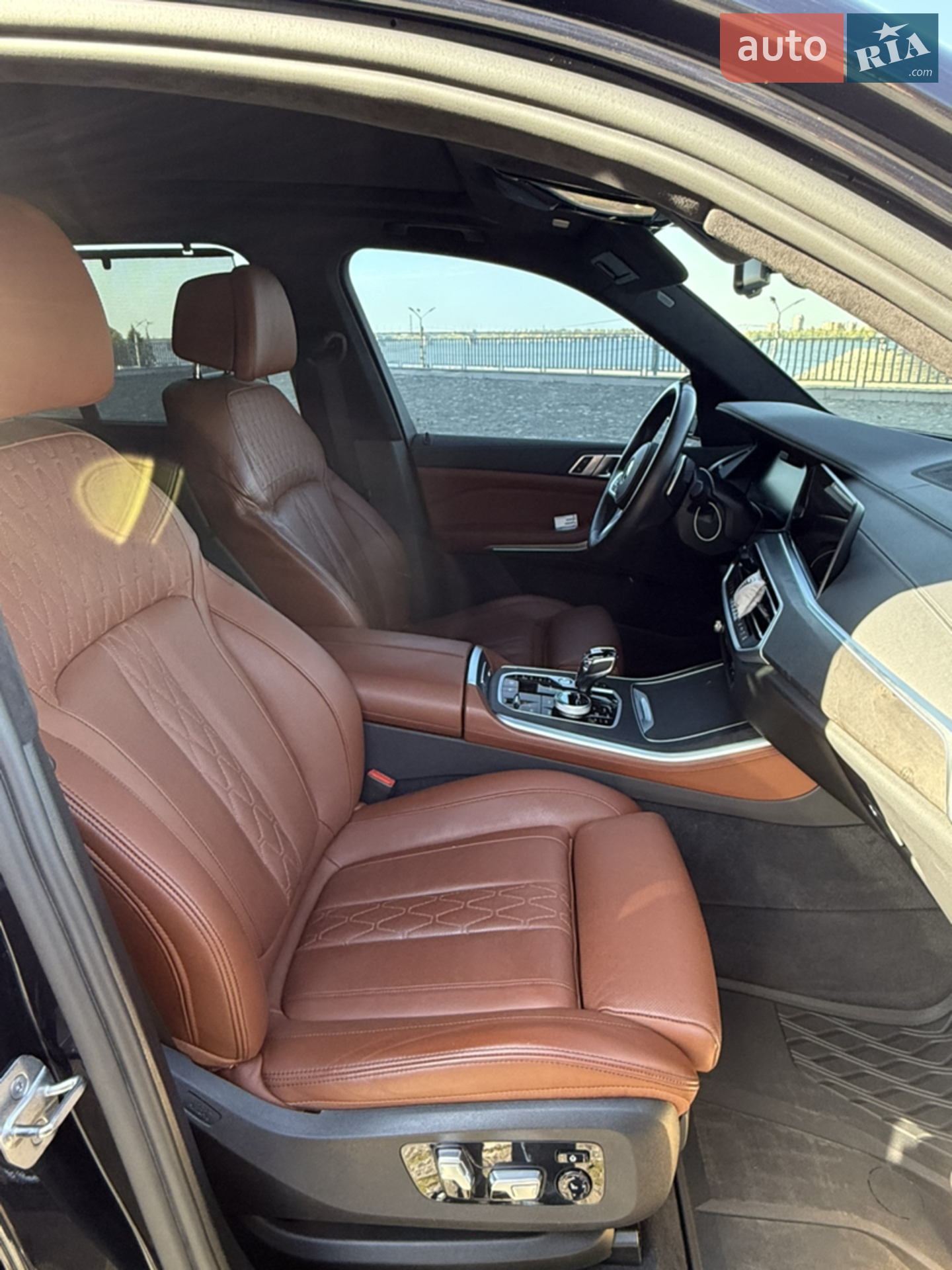 2021 BMW X5 - мініатюра 16