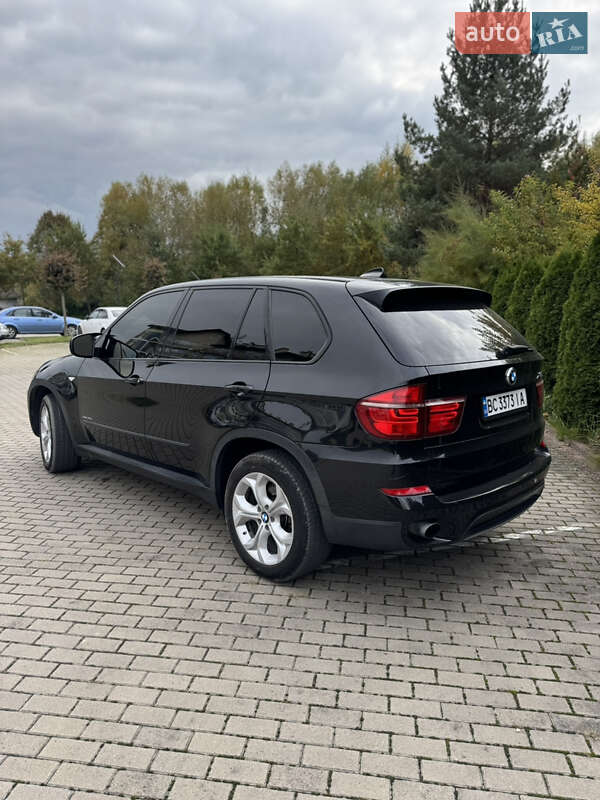 Внедорожник / Кроссовер BMW X5 2011 в Львове