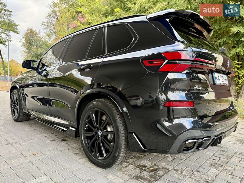 Внедорожник / Кроссовер BMW X5 2024 в Днепре