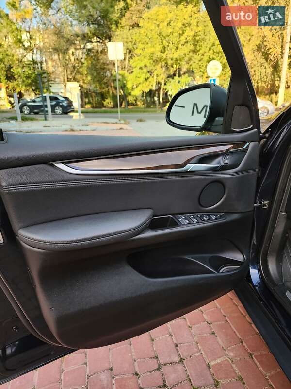 Позашляховик / Кросовер BMW X5 2015 в Одесі