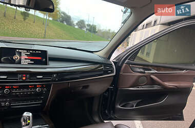 Внедорожник / Кроссовер BMW X5 2015 в 