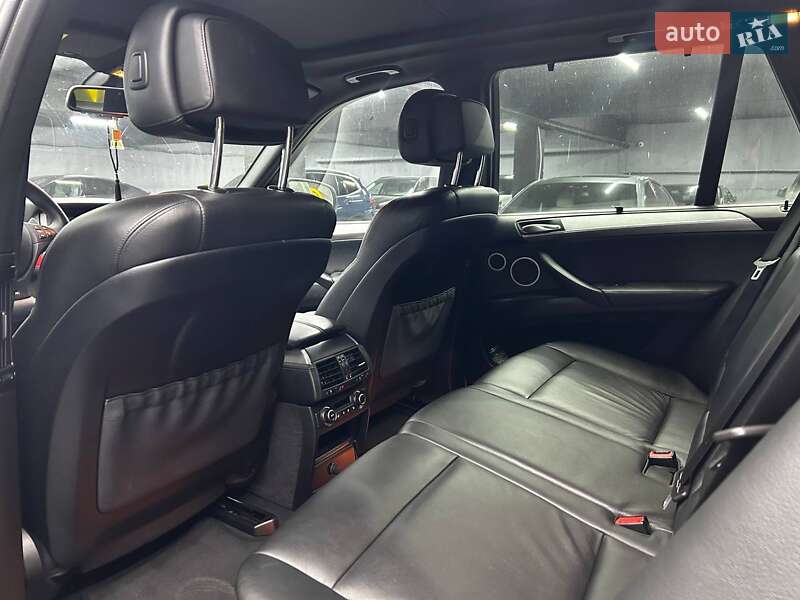 Внедорожник / Кроссовер BMW X5 2010 в Черновцах фото 14 Внедорожник / Кроссовер BMW X5 2010 в Черновцах