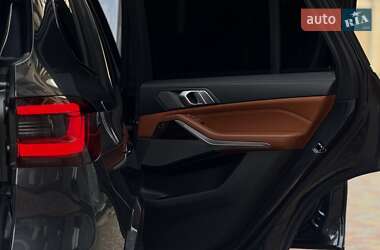 Внедорожник / Кроссовер BMW X5 2019 в 