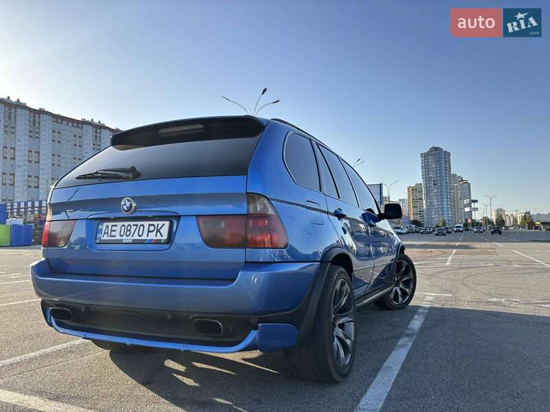 Внедорожник / Кроссовер BMW X5 2004 в Киеве