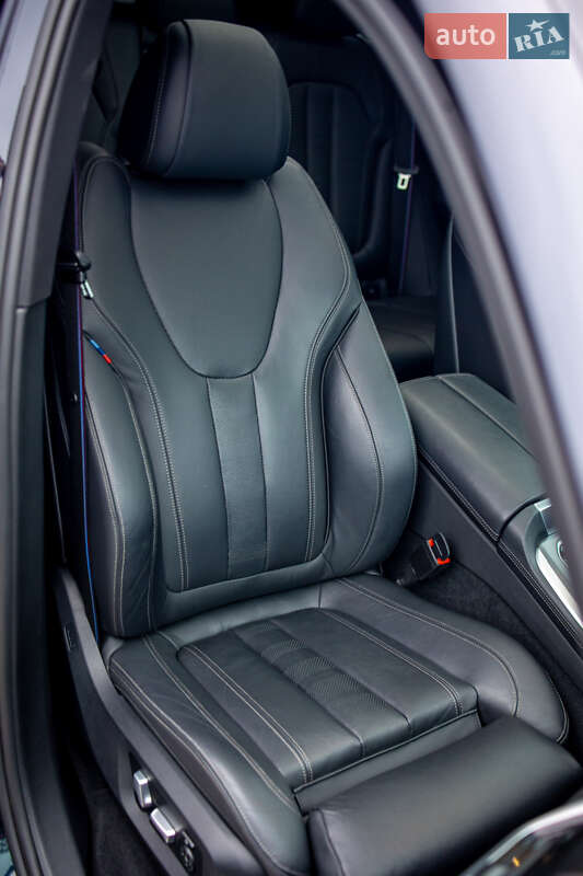 Внедорожник / Кроссовер BMW X5 2020 в Черновцах