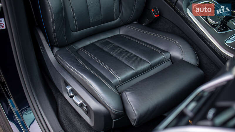 Внедорожник / Кроссовер BMW X5 2020 в Черновцах