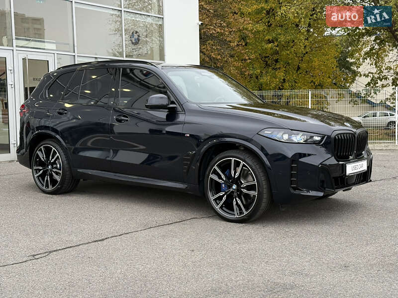 Внедорожник / Кроссовер BMW X5 2024 в Харькове
