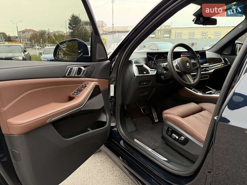 Внедорожник / Кроссовер BMW X5 2024 в Харькове