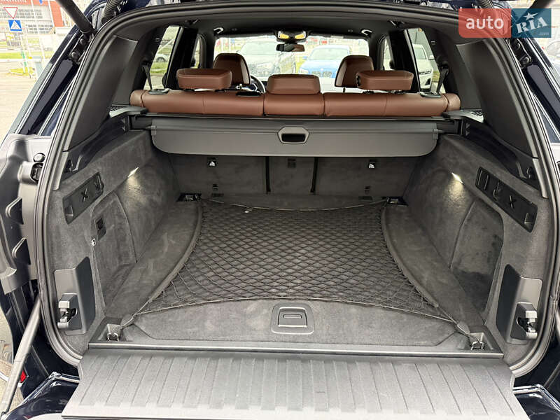 Внедорожник / Кроссовер BMW X5 2024 в Харькове