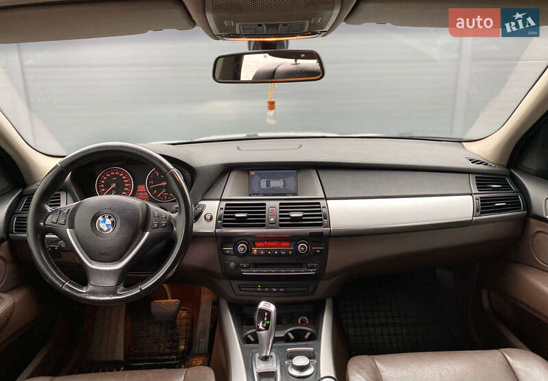Внедорожник / Кроссовер BMW X5 2008 в Житомире