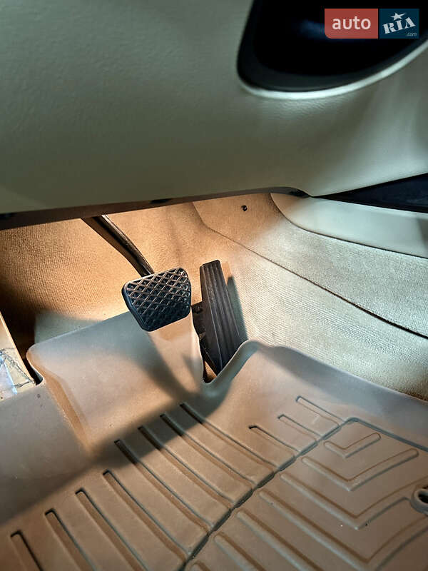 Внедорожник / Кроссовер BMW X5 2010 в Ровно фото 28 Внедорожник / Кроссовер BMW X5 2010 в Ровно