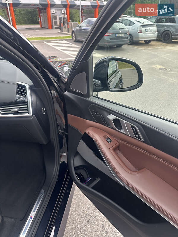 Внедорожник / Кроссовер BMW X5 2019 в Сарнах