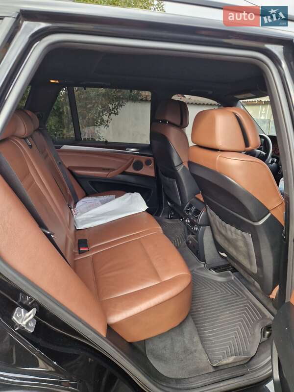 Внедорожник / Кроссовер BMW X5 2011 в Кривом Озере фото 5 Внедорожник / Кроссовер BMW X5 2011 в Кривом Озере