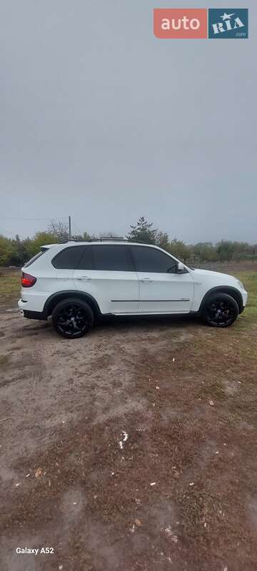 Внедорожник / Кроссовер BMW X5 2012 в Першотравенске