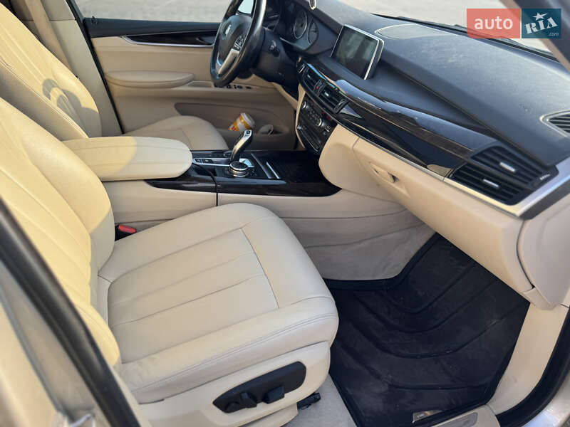 Позашляховик / Кросовер BMW X5 2015 в Харкові фото 16 Позашляховик / Кросовер BMW X5 2015 в Харкові
