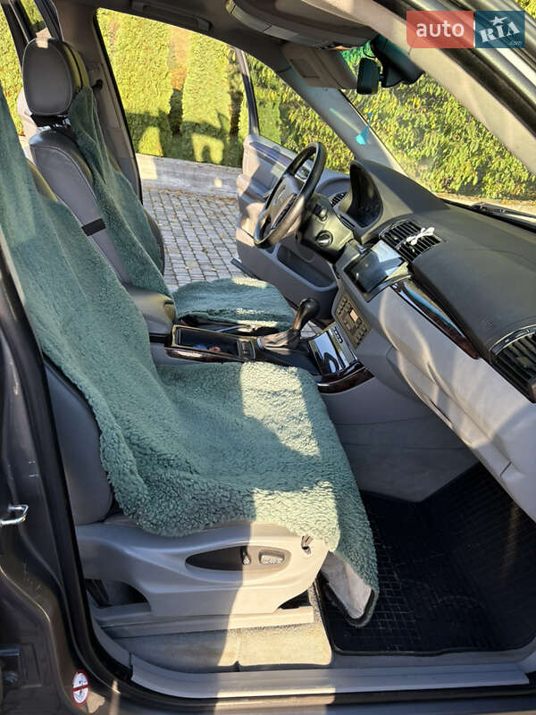 Внедорожник / Кроссовер BMW X5 2004 в Львове