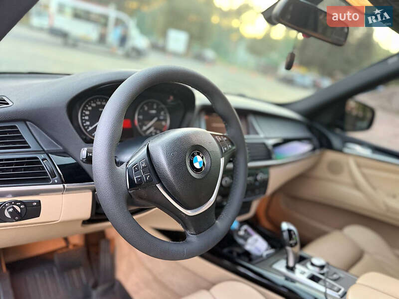 Внедорожник / Кроссовер BMW X5 2008 в Ирпене