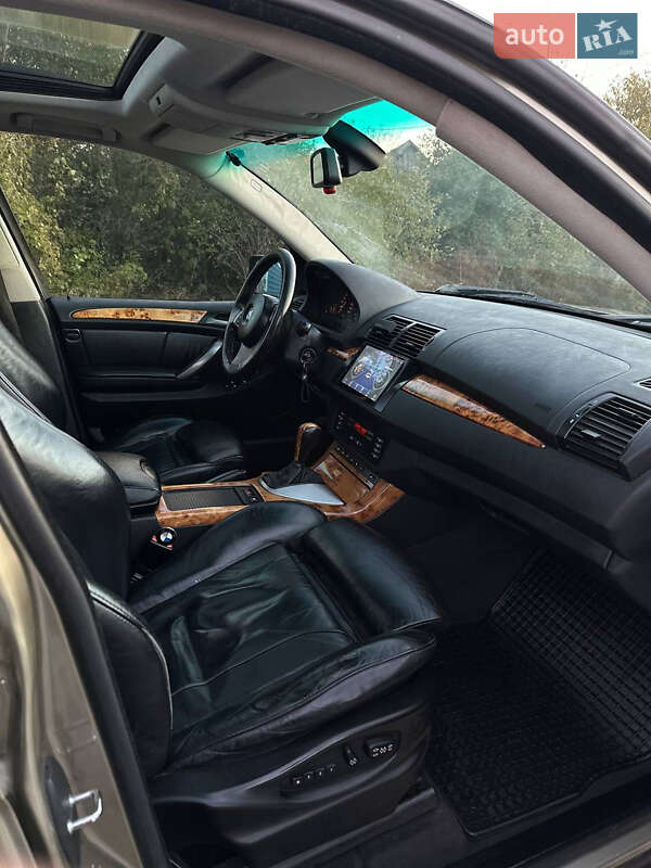 Позашляховик / Кросовер BMW X5 2006 в Луцьку