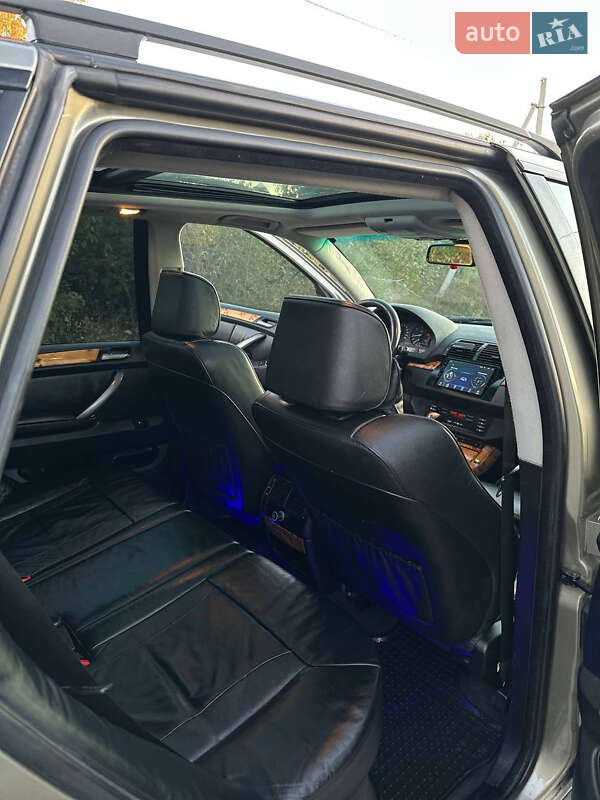 Позашляховик / Кросовер BMW X5 2006 в Луцьку