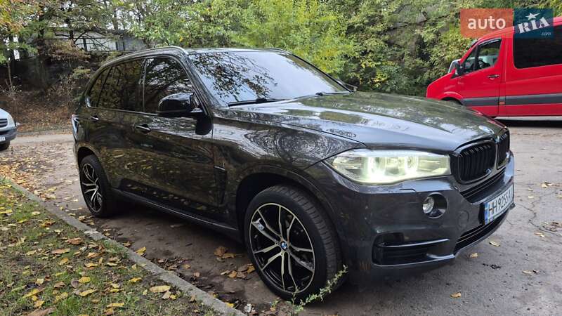Позашляховик / Кросовер BMW X5 2015 в Одесі фото 22 Позашляховик / Кросовер BMW X5 2015 в Одесі