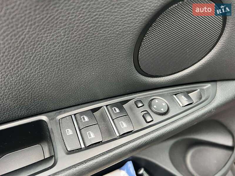 Позашляховик / Кросовер BMW X5 2015 в Львові фото 16 Позашляховик / Кросовер BMW X5 2015 в Львові