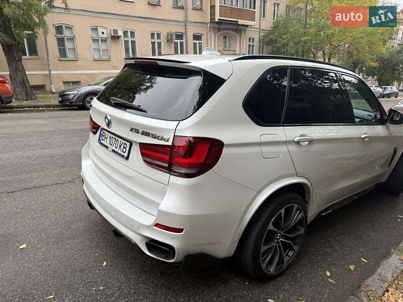 Позашляховик / Кросовер BMW X5 2015 в Одесі