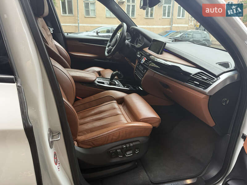 Позашляховик / Кросовер BMW X5 2015 в Одесі