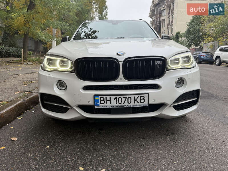 Позашляховик / Кросовер BMW X5 2015 в Одесі
