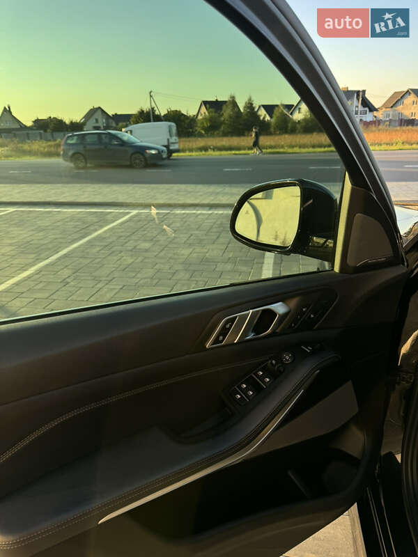 Внедорожник / Кроссовер BMW X5 2019 в Днепре