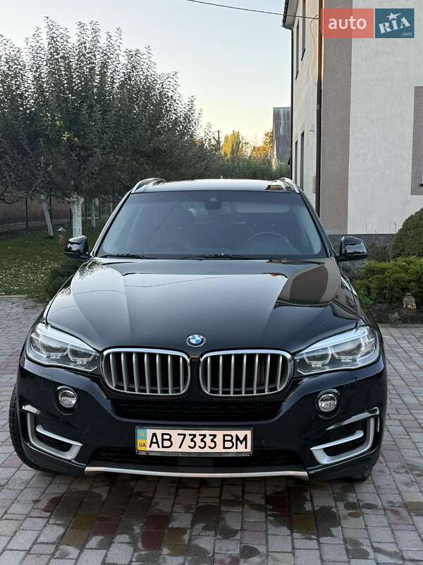 Позашляховик / Кросовер BMW X5 2015 в Хмільнику