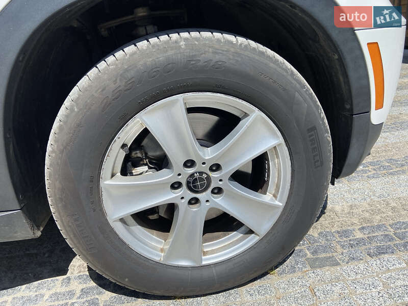 Позашляховик / Кросовер BMW X5 2012 в Львові фото 22 Позашляховик / Кросовер BMW X5 2012 в Львові