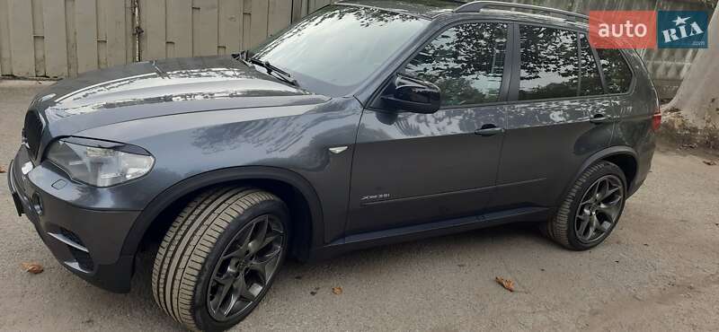 Внедорожник / Кроссовер BMW X5 2011 в Черноморске фото 3 Внедорожник / Кроссовер BMW X5 2011 в Черноморске