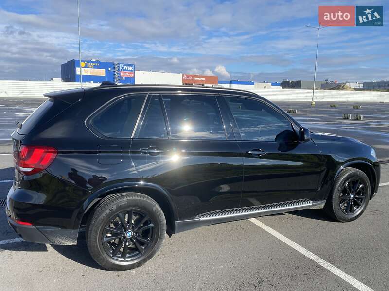 Позашляховик / Кросовер BMW X5 2016 в Львові