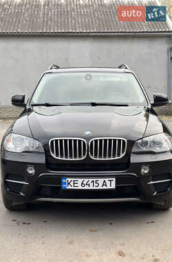 Позашляховик / Кросовер BMW X5 2013 в 