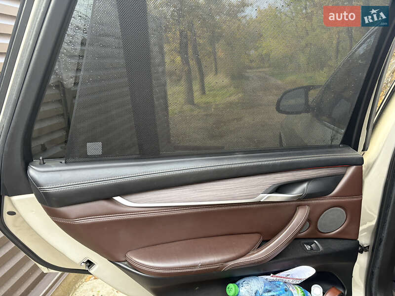 Позашляховик / Кросовер BMW X5 2014 в Черкасах