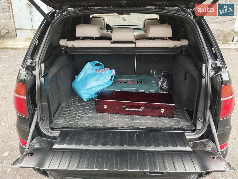 Внедорожник / Кроссовер BMW X5 2010 в Брацлаве