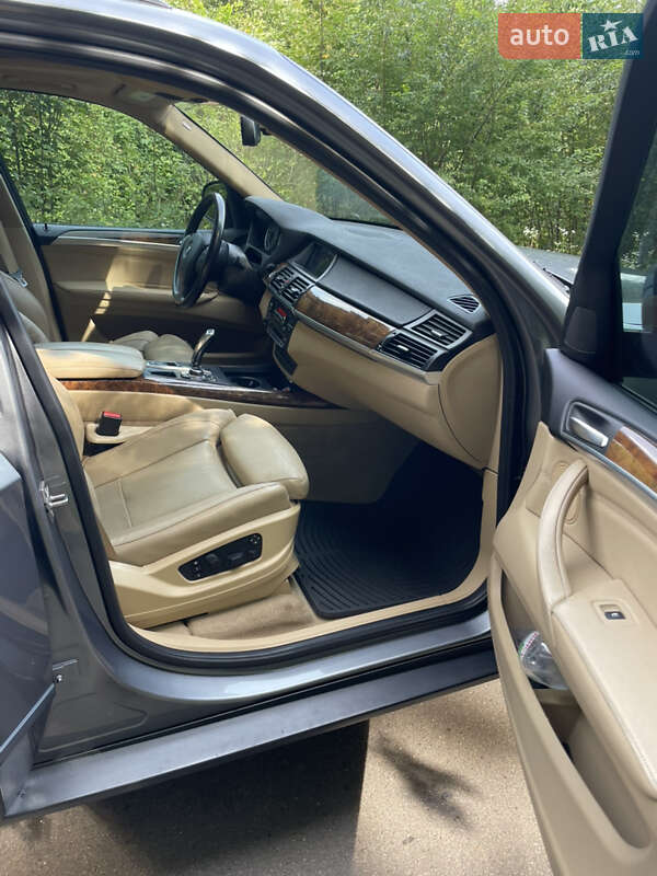 Внедорожник / Кроссовер BMW X5 2010 в Сокале фото 24 Внедорожник / Кроссовер BMW X5 2010 в Сокале